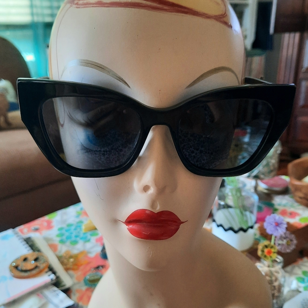 NEW POLARIZED SUNGLASSES!